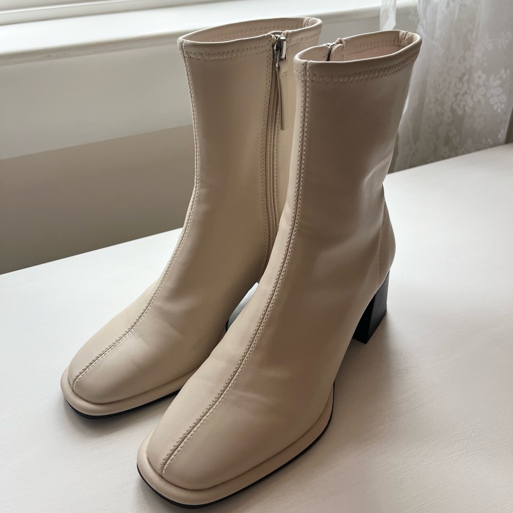 Steve Madden boots